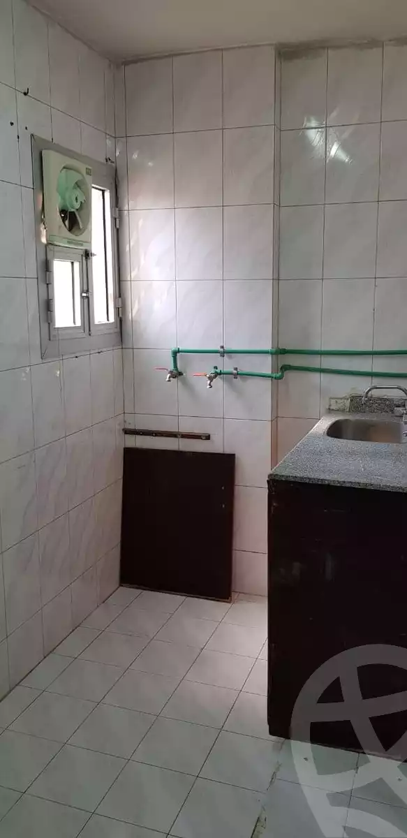 https://aqarmap.com.eg/en/listing/6171438-for-sale-cairo-helwan-helwan-el-sharkeya-saleh-sobhy-st