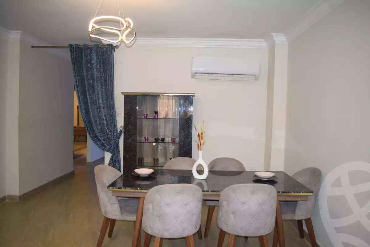 https://aqarmap.com.eg/ar/listing/6171434-for-rent-cairo-manial-shr-lkhshyd