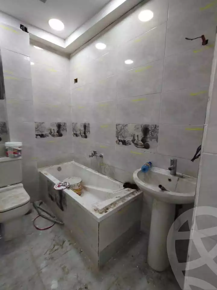 https://aqarmap.com.eg/ar/listing/6171541-for-sale-qalyubia-shubra-el-khaima-om-bayoumi