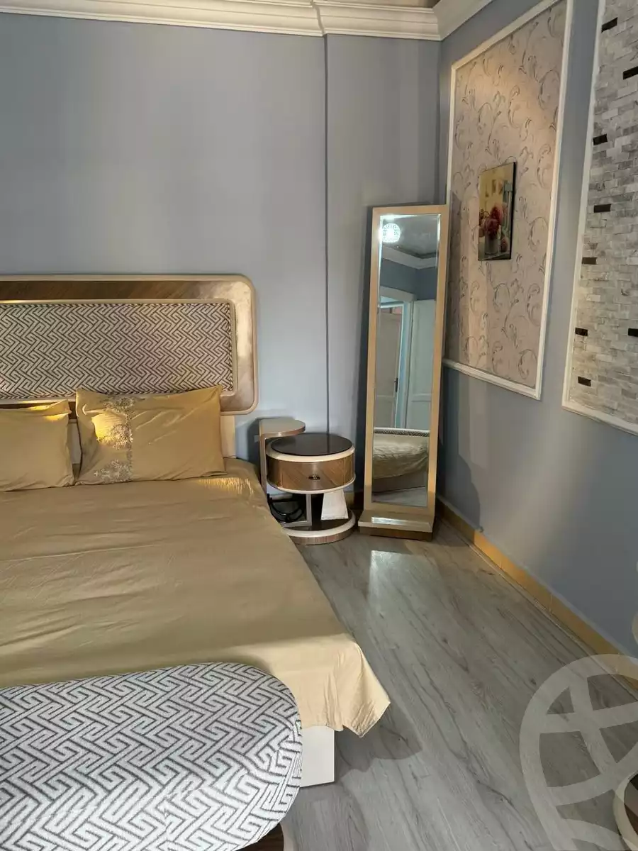 https://aqarmap.com.eg/en/listing/6171831-for-rent-cairo-new-cairo-lrhb-city-phase-2-amr-ibn-el-aas-st
