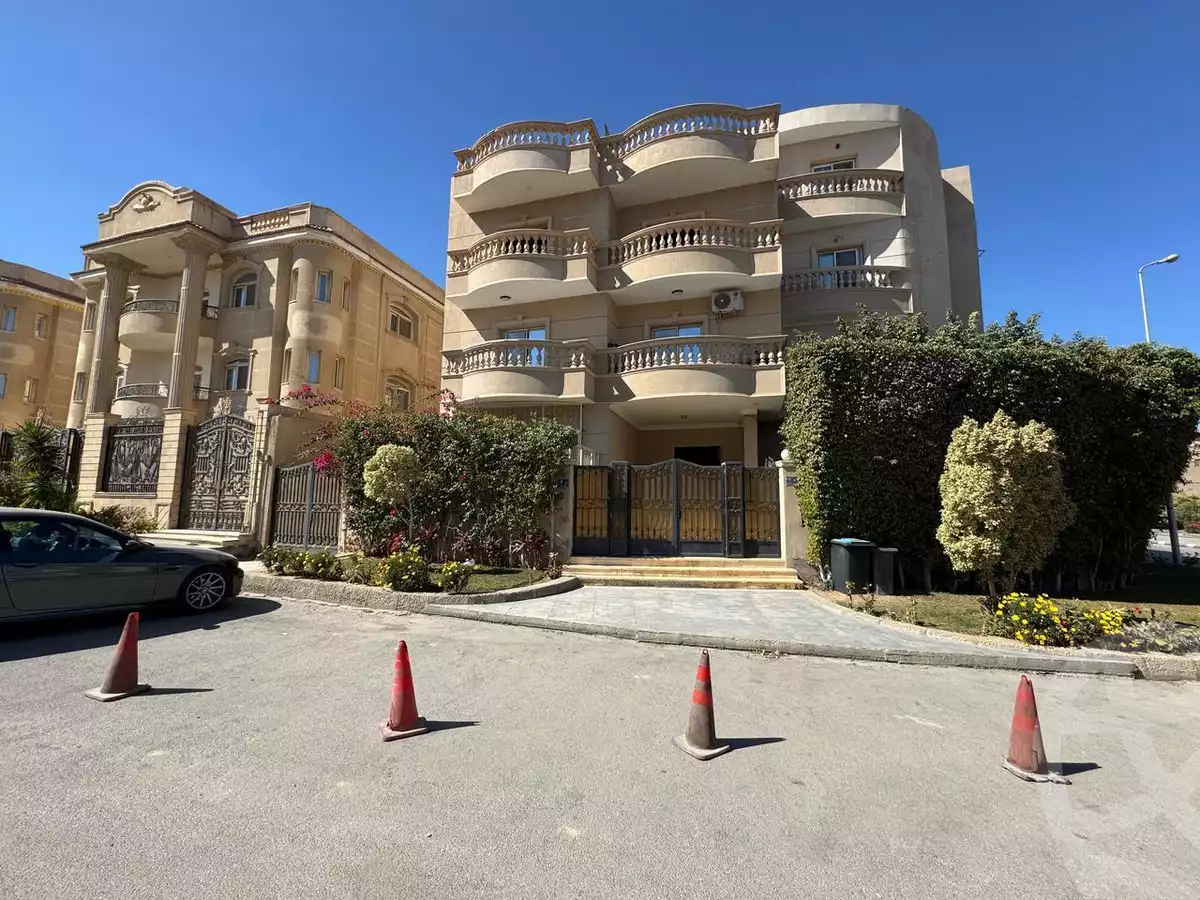 https://aqarmap.com.eg/ar/listing/6171995-for-sale-cairo-new-cairo-el-banafsg-el-banafsag-12