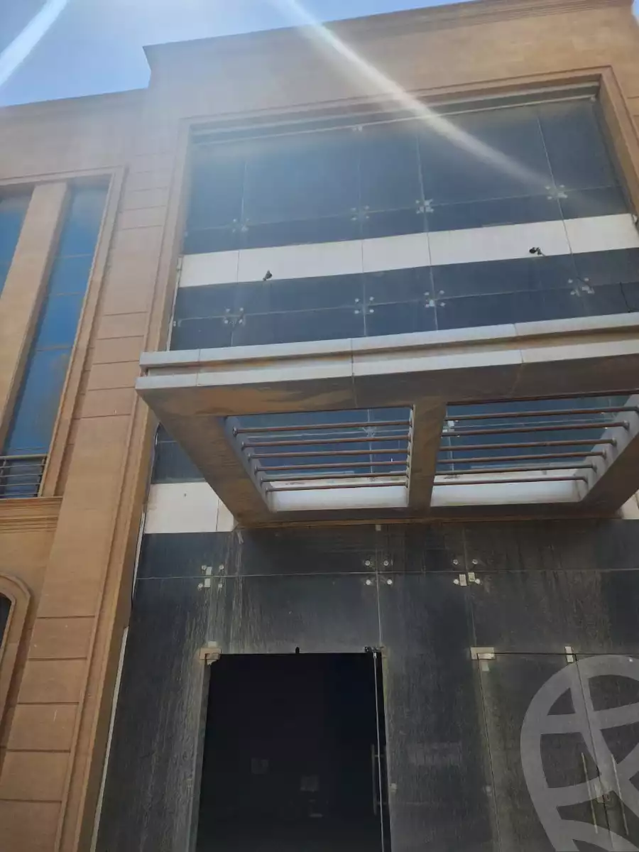 https://aqarmap.com.eg/en/listing/6172096-for-sale-cairo-new-cairo-90th-street-northern-90th-street
