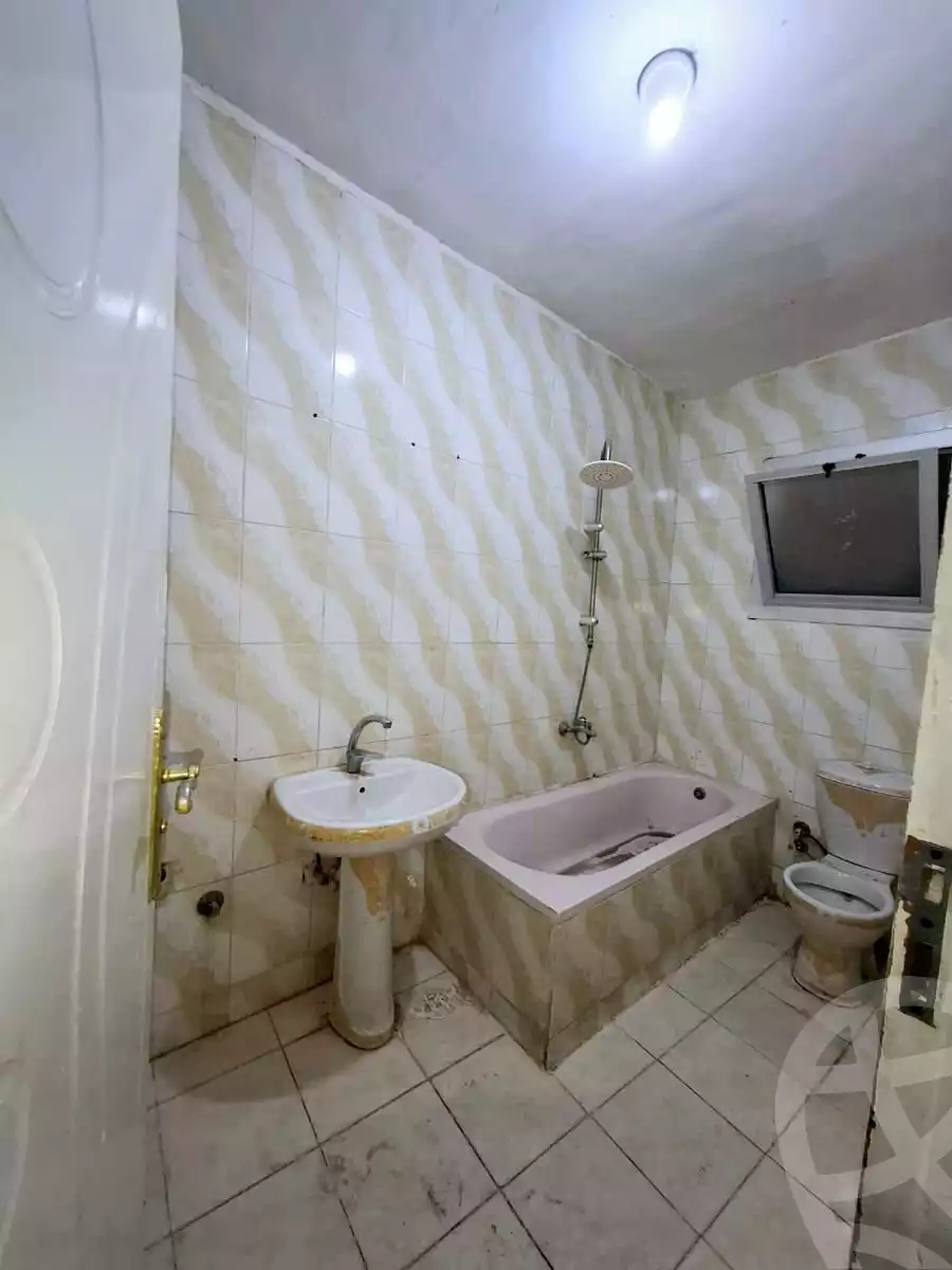 https://aqarmap.com.eg/ar/listing/6172564-for-sale-cairo-el-haram-shareaa-khatem-el-morsalen