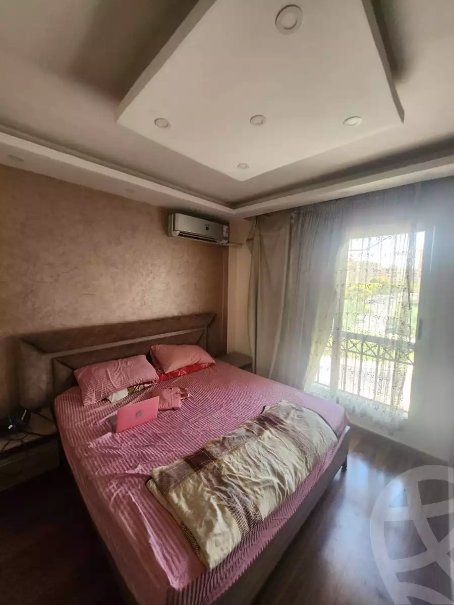 https://aqarmap.com.eg/en/listing/6172734-for-sale-cairo-new-cairo-madinaty-first-zone-buildings-17th-st.