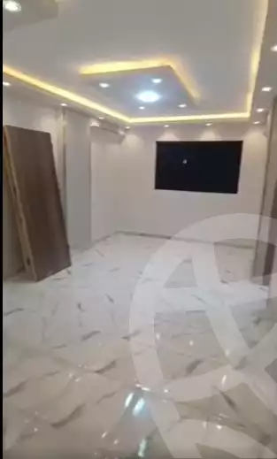 https://aqarmap.com.eg/ar/listing/6173178-for-sale-cairo-helwan-hadayek-helwan-el-khashab-canal