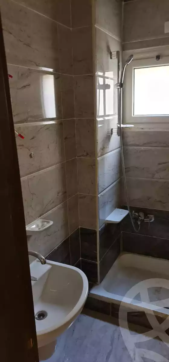 https://aqarmap.com.eg/en/listing/6175727-for-rent-cairo-new-cairo-el-narges-el-narges-8-omar-makram-street