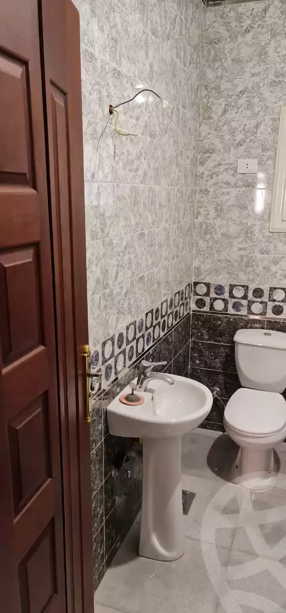 https://aqarmap.com.eg/en/listing/6175727-for-rent-cairo-new-cairo-el-narges-el-narges-8-omar-makram-street