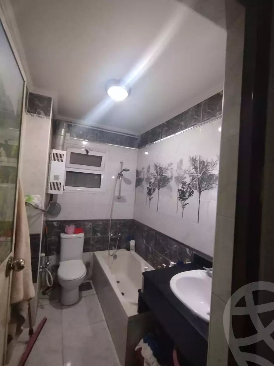 https://aqarmap.com.eg/ar/listing/6175849-for-sale-cairo-ain-shams-ain-shams-el-sharkia-shr-brhym-bd-lrzq