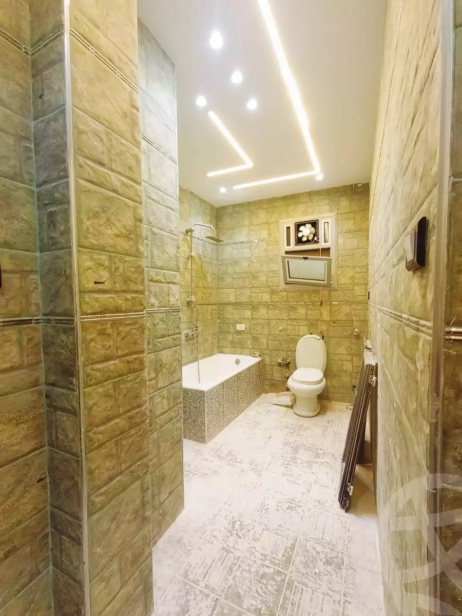 https://aqarmap.com.eg/en/listing/6176163-for-sale-alexandria-bahray-el-anfoshy-sidi-yakout-st