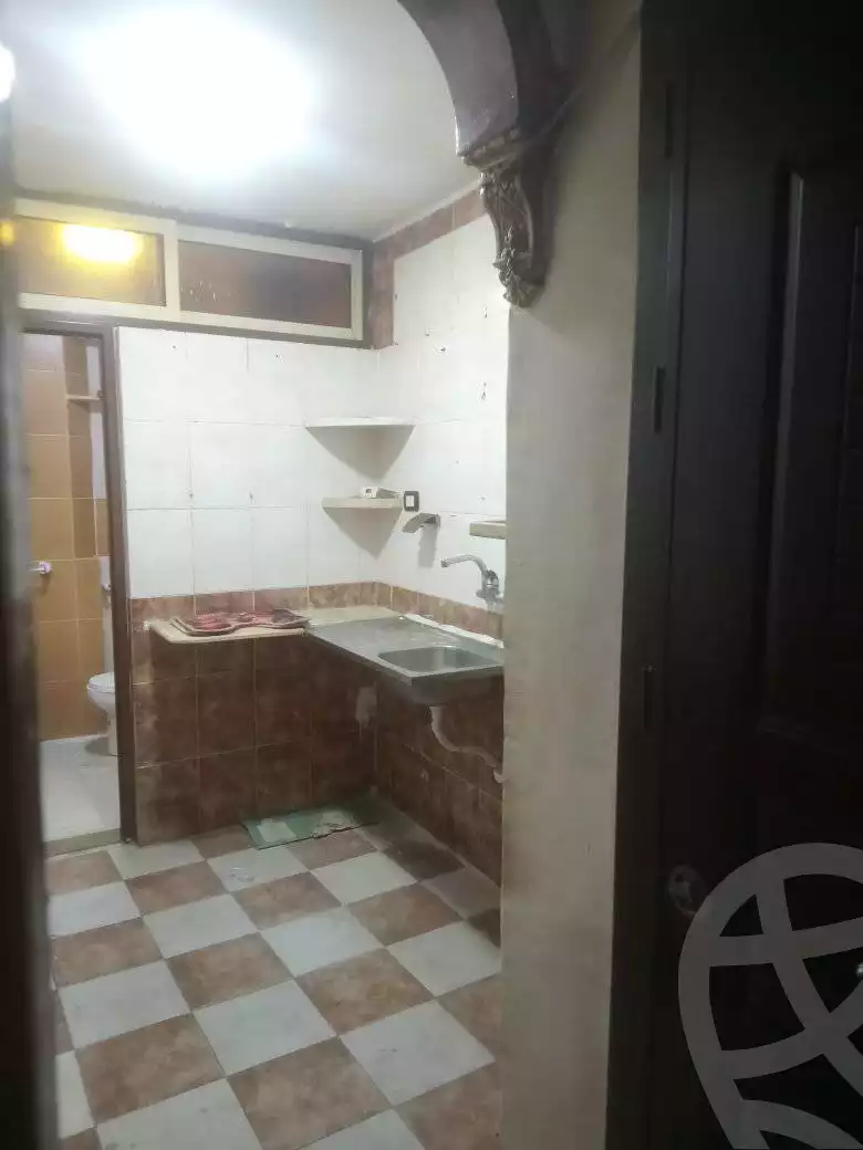 https://aqarmap.com.eg/ar/listing/6176231-for-sale-alexandria-rs-ltyn