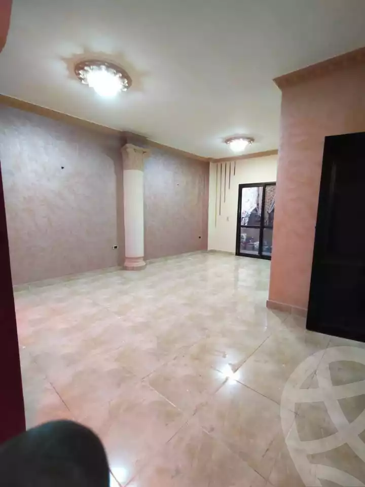 https://aqarmap.com.eg/ar/listing/6176298-for-sale-qalyubia-shubra-el-khaima-om-bayoumi