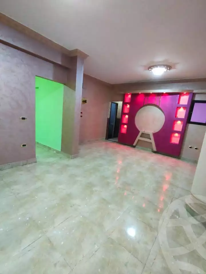 https://aqarmap.com.eg/ar/listing/6176298-for-sale-qalyubia-shubra-el-khaima-om-bayoumi