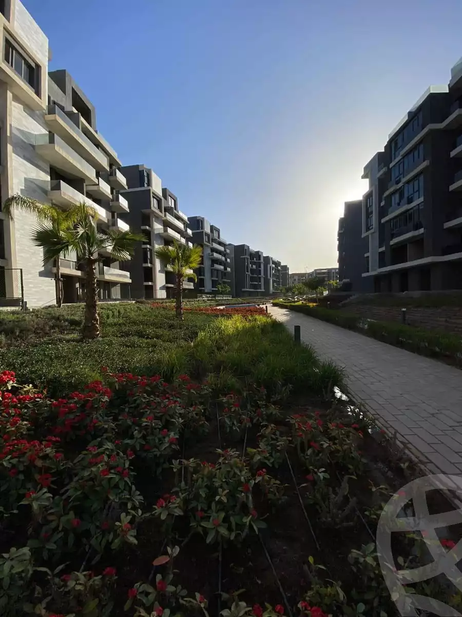 https://aqarmap.com.eg/ar/listing/6177923-for-sale-cairo-6th-of-october-hadaeq-october-kmbwnd-fy-hdyq-ktwbr-sun-capital