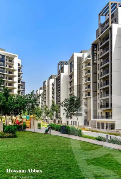 https://aqarmap.com.eg/en/listing/6178263-for-sale-cairo-el-sheikh-zayed-city-compounds-zyd-wr-llttwyr