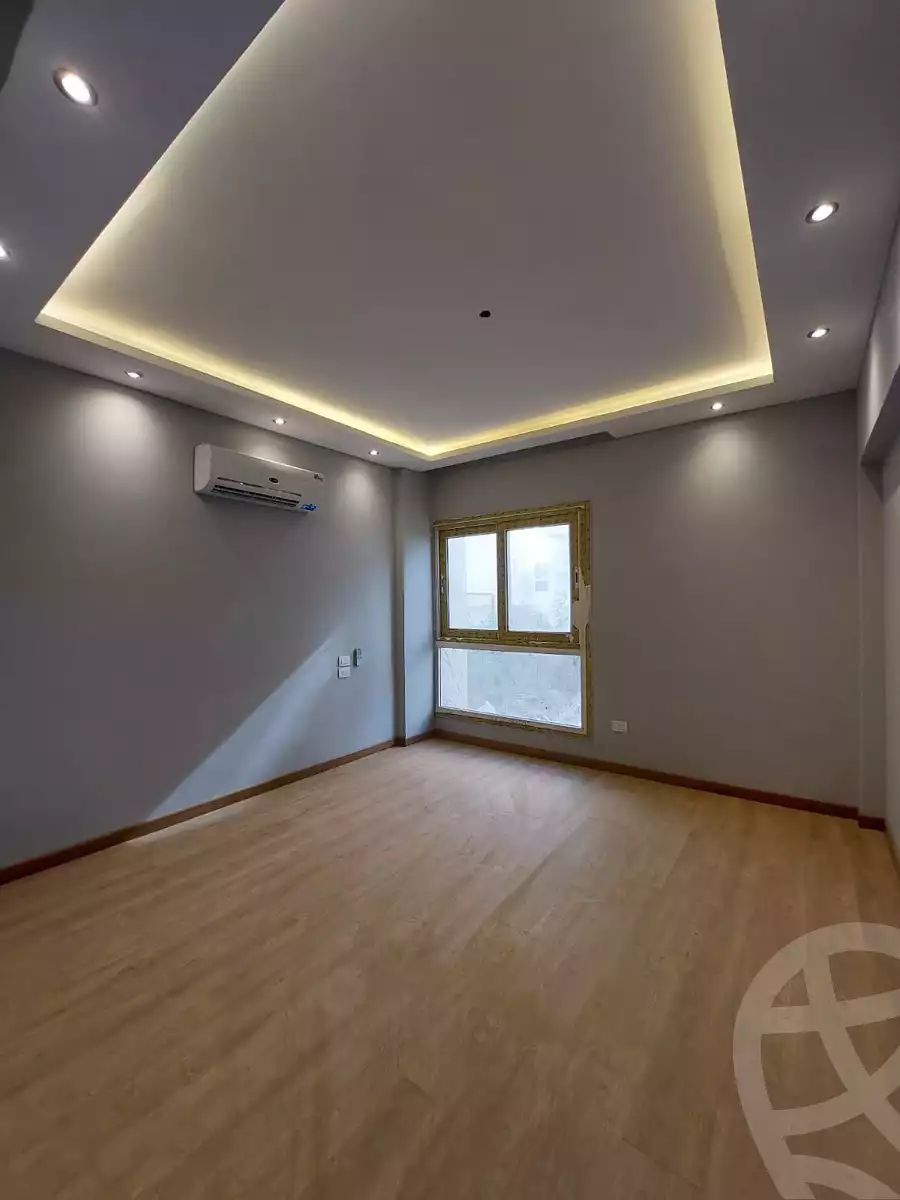 https://aqarmap.com.eg/ar/listing/6178266-for-sale-cairo-new-cairo-compounds-mwntn-fyw-y-syty-the-marq-mountain-view-icity