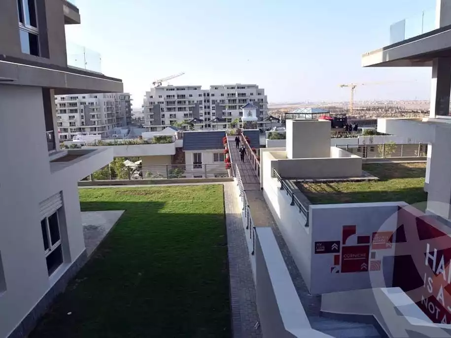 https://aqarmap.com.eg/ar/listing/6178529-for-sale-cairo-new-cairo-compounds-mwntn-fyw-y-syty-club-park-mountain-view-icity