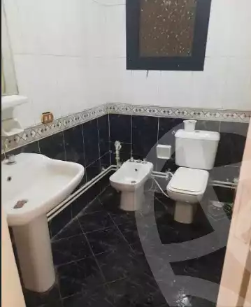 https://aqarmap.com.eg/ar/listing/6179072-for-rent-cairo-el-maadi-zahraa-el-maadi-zahraa-el-maadi-st