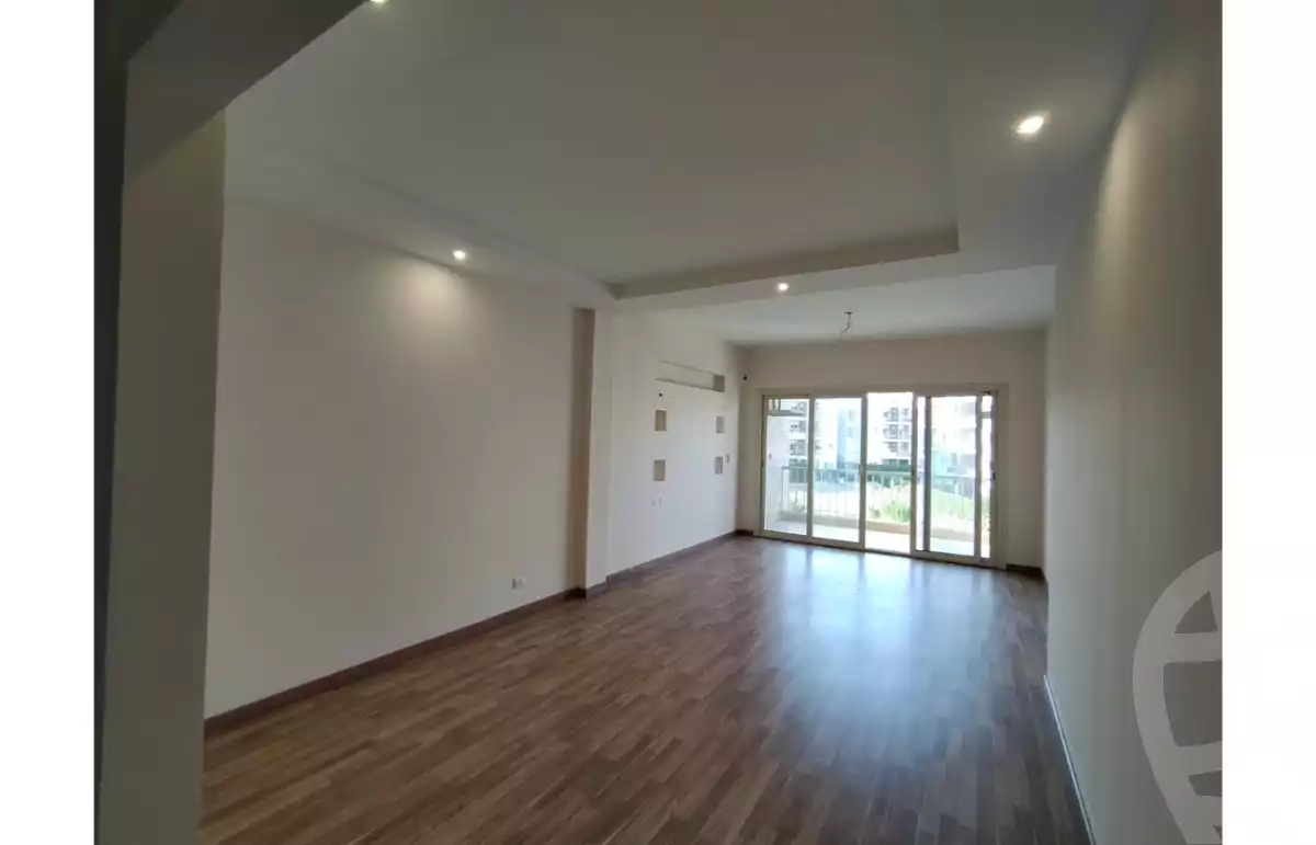 https://aqarmap.com.eg/ar/listing/6179532-for-sale-cairo-el-sheikh-zayed-city-compounds-dh-drys