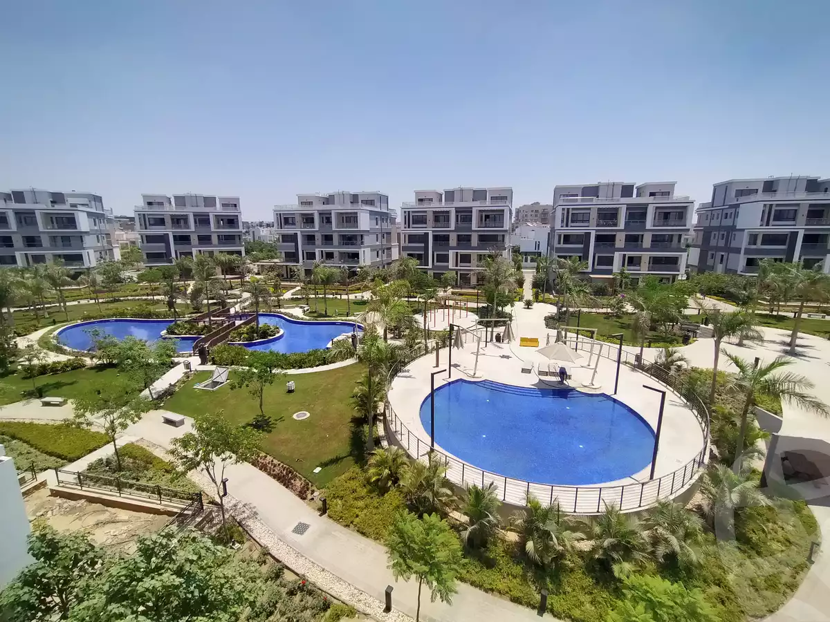 https://aqarmap.com.eg/ar/listing/6179678-for-sale-cairo-el-sheikh-zayed-city-compounds-kmbwnd-wn-16-swdyk