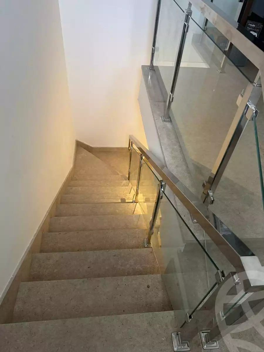https://aqarmap.com.eg/en/listing/6180410-for-sale-cairo-el-sheikh-zayed-city-compounds-etapa
