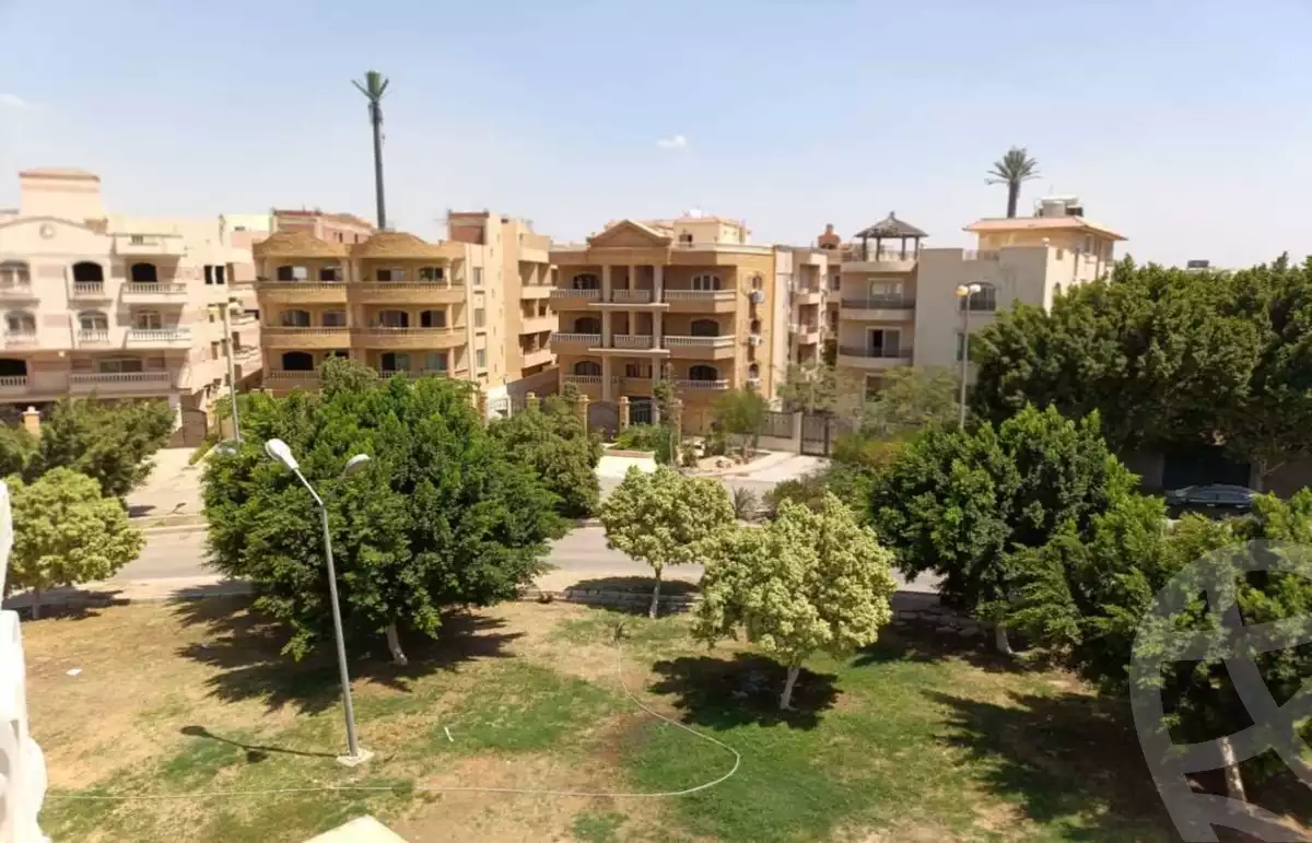 https://aqarmap.com.eg/en/listing/6180883-for-sale-cairo-el-shorouk-lhy-lthlth-grb-neighbourhood-4-mohammed-el-kasbagy-st