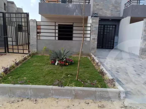 https://aqarmap.com.eg/en/listing/6180954-for-sale-cairo-el-shorouk-lhy-lthlth-grb-neighbourhood-2