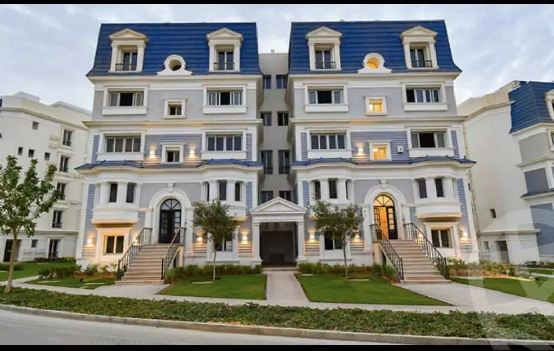 https://aqarmap.com.eg/ar/listing/6181362-for-sale-cairo-new-cairo-compounds-mountain-view-hyde-park