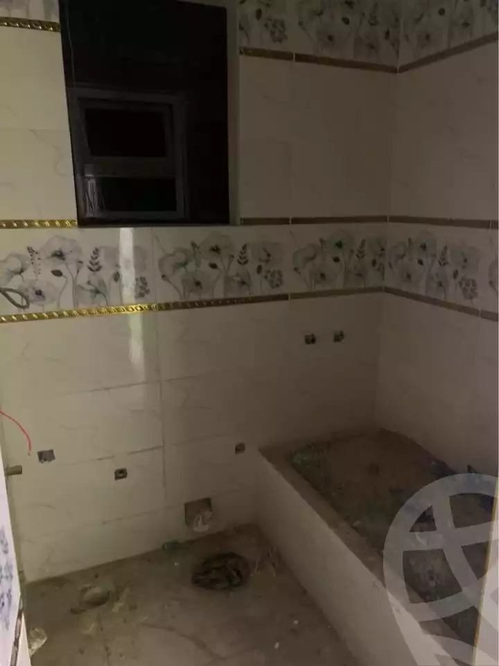 https://aqarmap.com.eg/en/listing/6182368-for-sale-qalyubia-shubra-el-khaima-shubra-el-khaima-city-ahmed-oraby-st