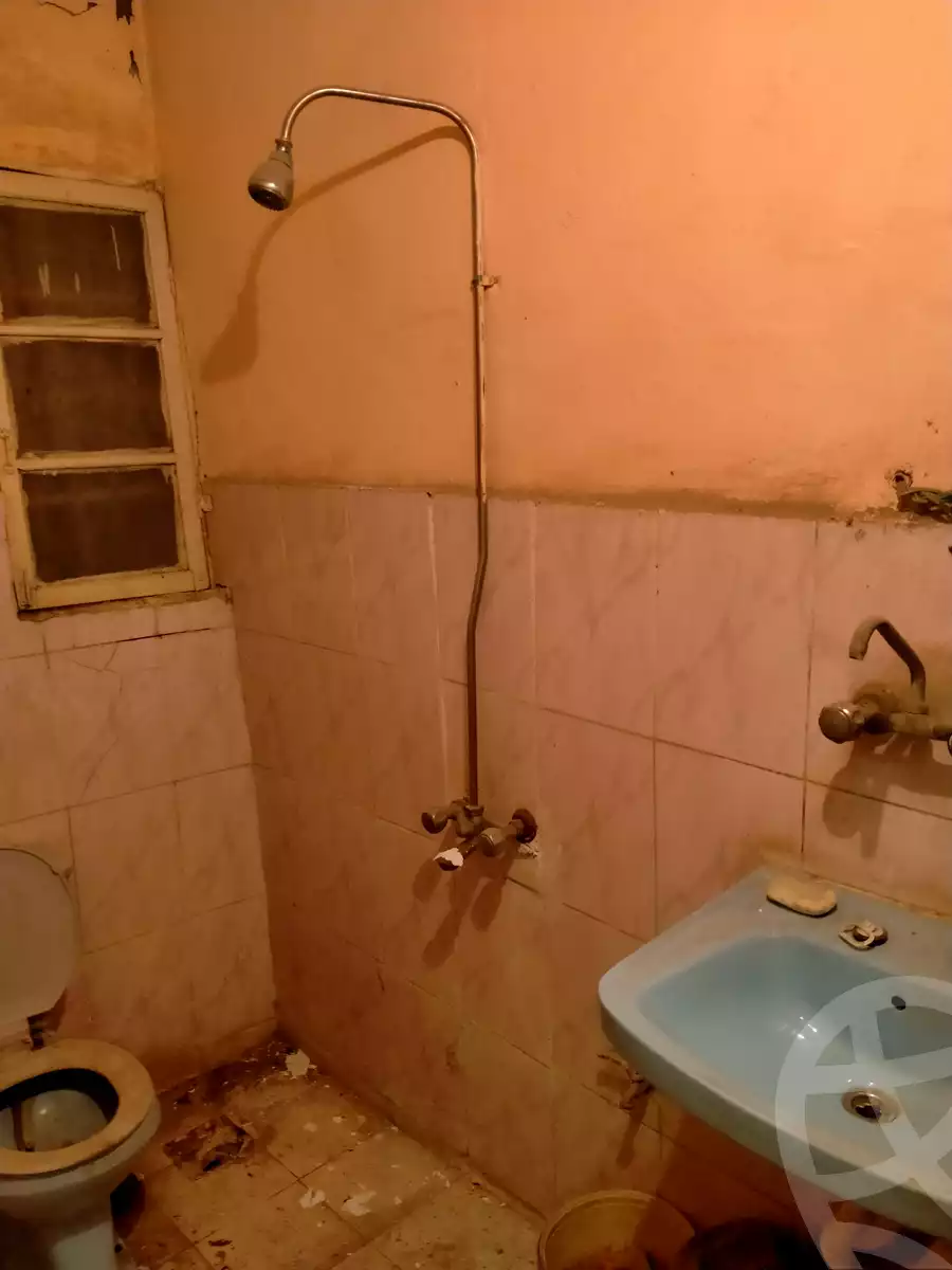 https://aqarmap.com.eg/ar/listing/6182397-for-rent-cairo-ain-shams-yn-shms-lgrby-shr-lmtrwy