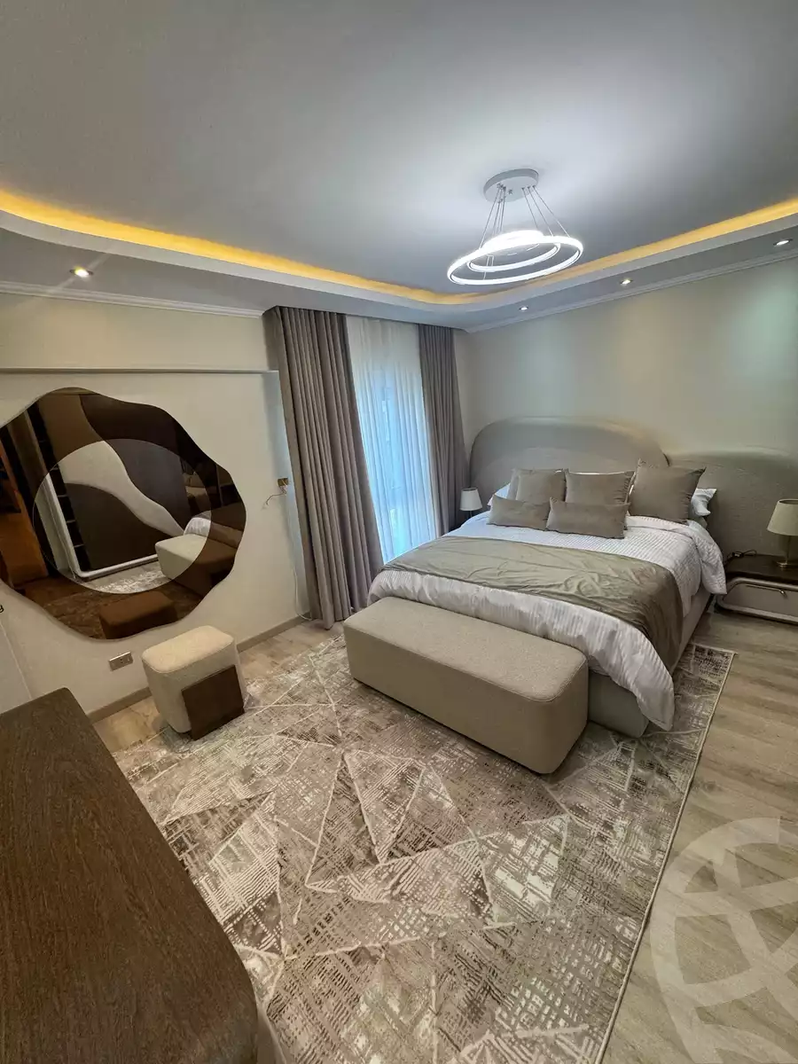 https://aqarmap.com.eg/ar/listing/6182598-for-sale-cairo-new-cairo-compounds-mwrd-fq-llttwyr