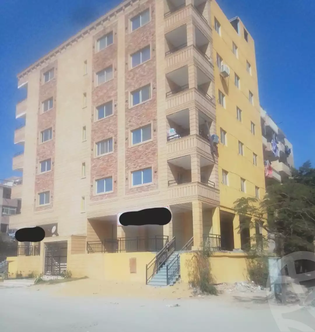 https://aqarmap.com.eg/ar/listing/6184013-for-sale-cairo-6th-of-october-el-ahyaa-neighborhood-5th-street-2
