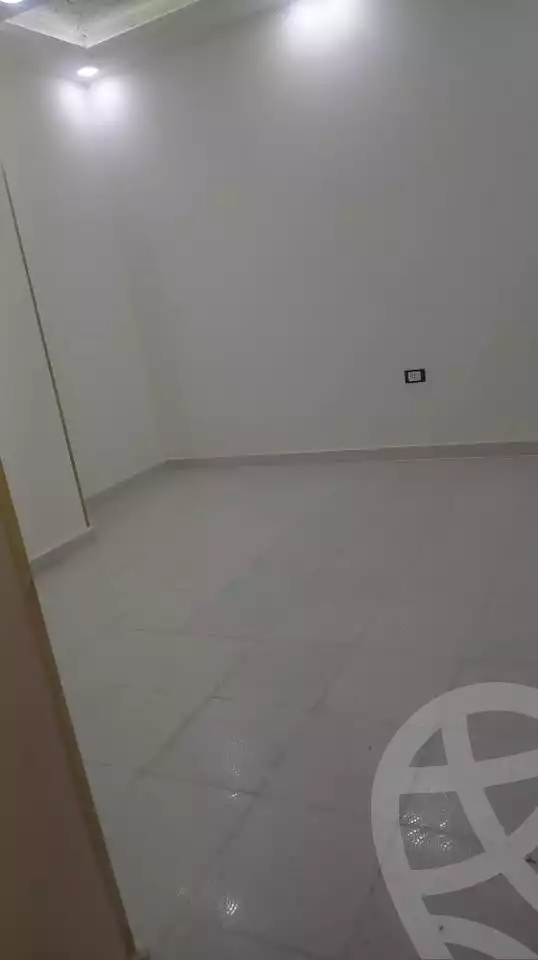 https://aqarmap.com.eg/en/listing/6185721-for-sale-alexandria-sydy-bshr-sydy-bshr-bhry-shr-khld-bn-lwlyd