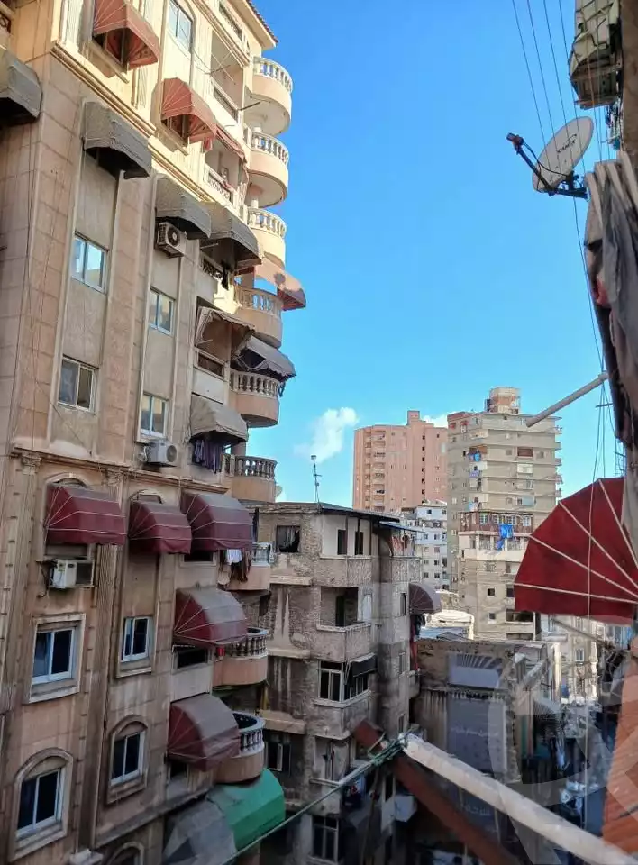 https://aqarmap.com.eg/en/listing/6185865-for-sale-alexandria-mansheya-al-gazaar-st