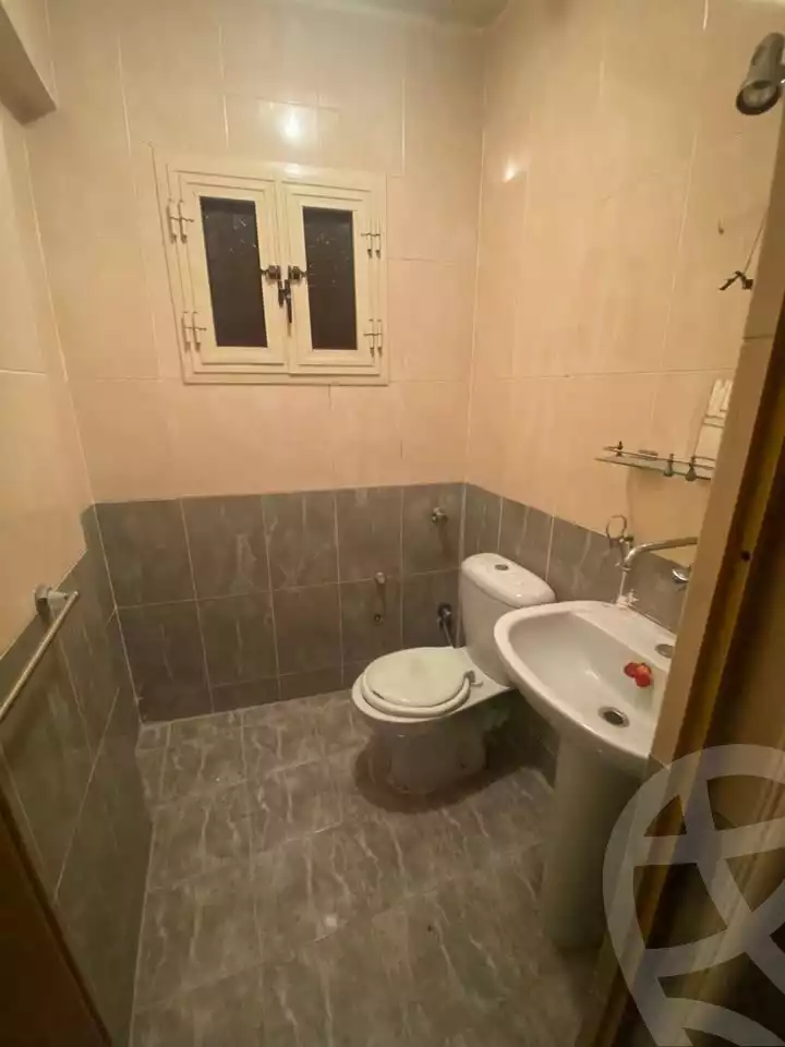 https://aqarmap.com.eg/en/listing/6186002-for-sale-alexandria-moharram-bey