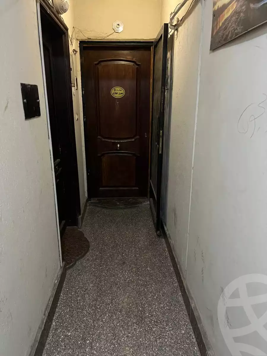 https://aqarmap.com.eg/en/listing/6186941-for-sale-cairo-el-zaytun-hlmy-lzytwn-ibn-el-hakam-sq