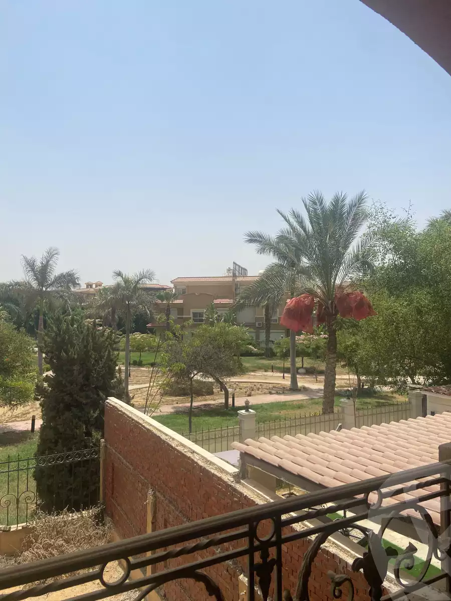 https://aqarmap.com.eg/ar/listing/6187211-for-sale-cairo-new-cairo-compounds-les-rois