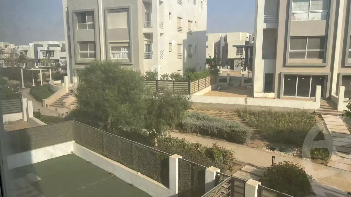 https://aqarmap.com.eg/ar/listing/6187446-for-rent-cairo-new-cairo-compounds-hyde-park-park-corner-hyde-park