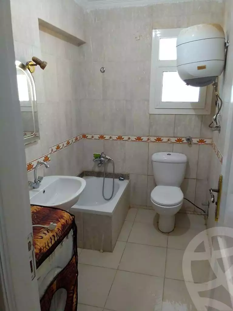 https://aqarmap.com.eg/ar/listing/6189405-for-sale-alexandria-sidi-kirayr-qry-sydy-kryr-lqwt-ljwy