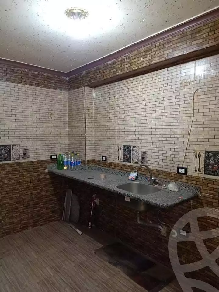 https://aqarmap.com.eg/ar/listing/6189760-for-rent-cairo-helwan-hadayek-helwan-nile-corniche-st