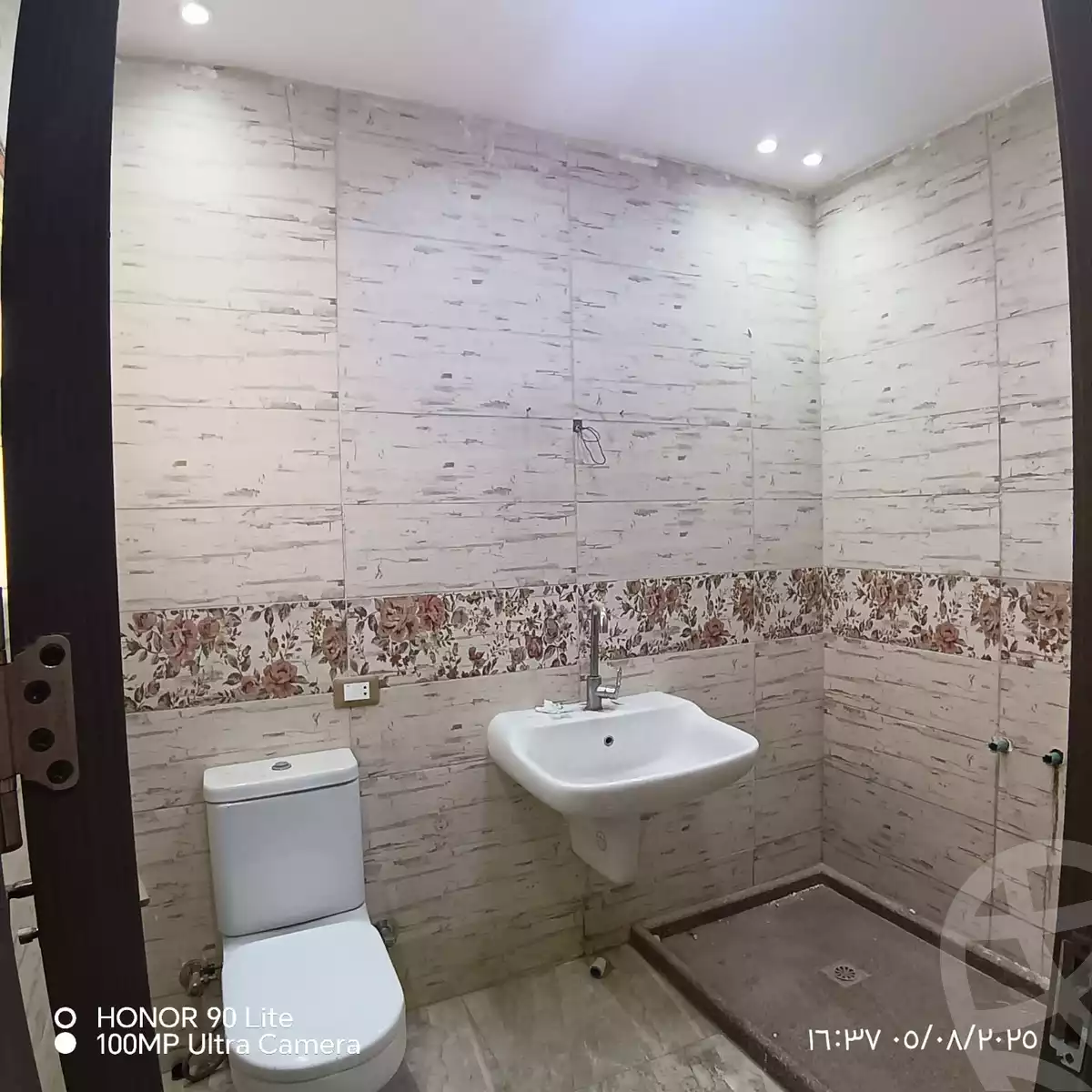 https://aqarmap.com.eg/en/listing/6192898-for-sale-cairo-new-cairo-el-ahyaa-second-neighborhood-street-26