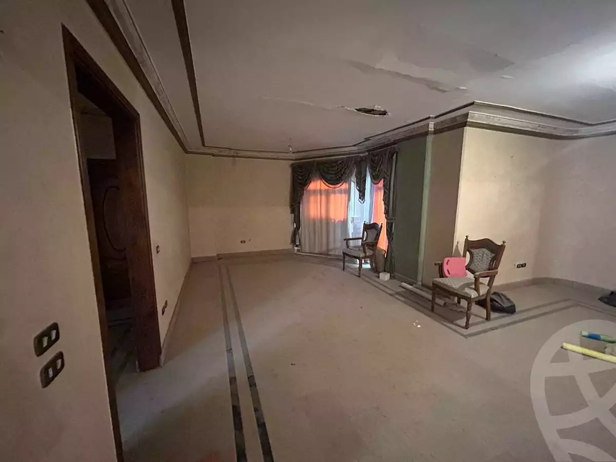 https://aqarmap.com.eg/ar/listing/6194047-for-sale-cairo-new-cairo-el-ahyaa-third-neighborhood-street-1