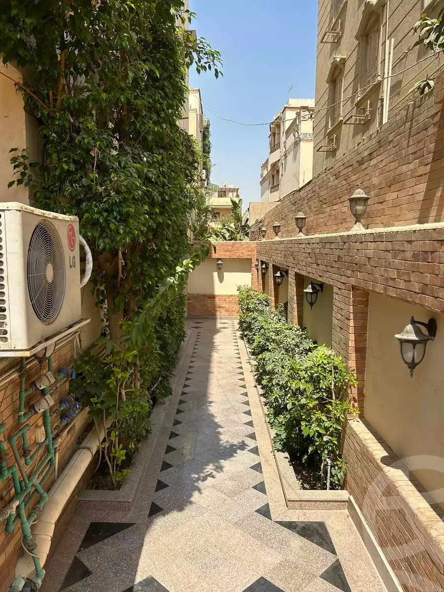 https://aqarmap.com.eg/ar/listing/6194047-for-sale-cairo-new-cairo-el-ahyaa-third-neighborhood-street-1