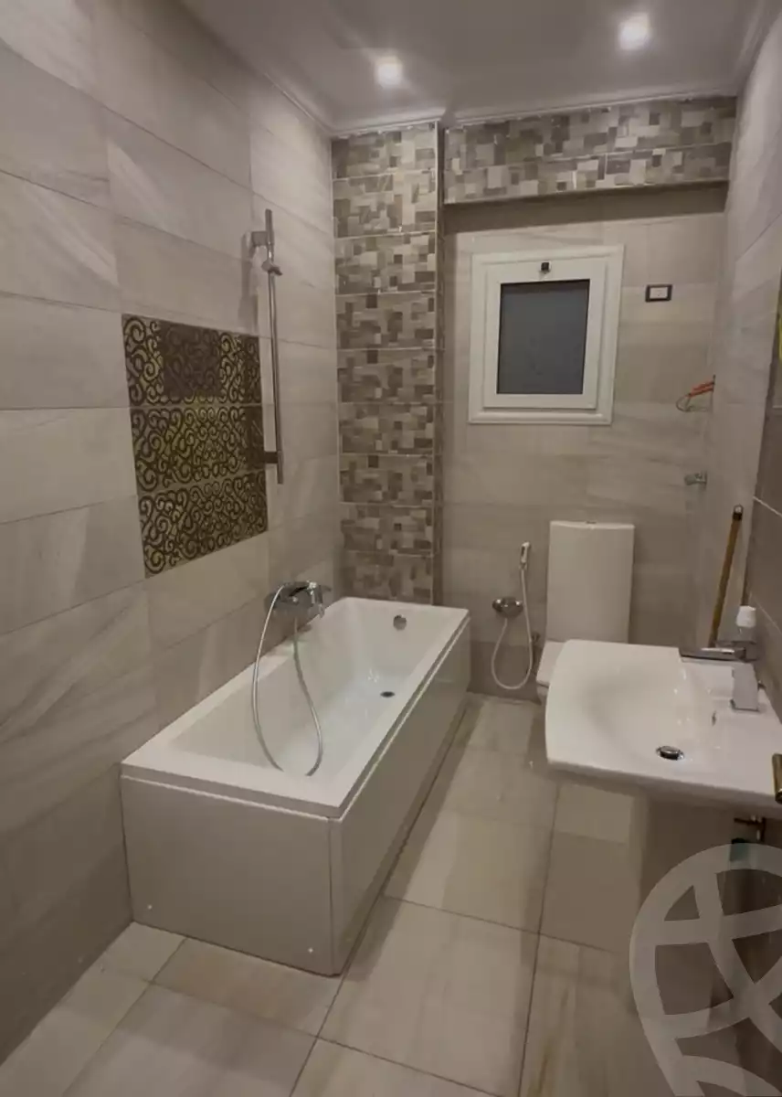https://aqarmap.com.eg/en/listing/6131384-for-rent-cairo-new-cairo-compounds-mwntn-fyw-y-syty-club-park-mountain-view-icity