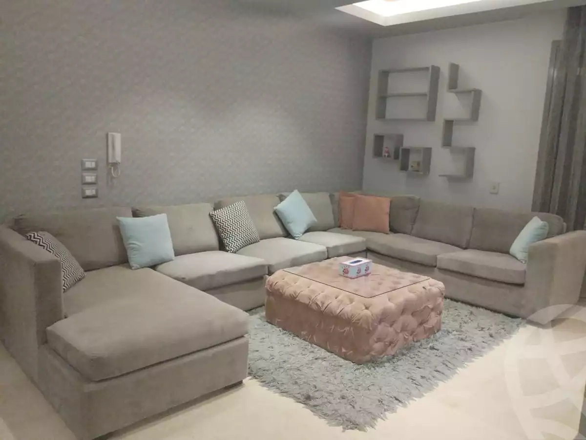 https://aqarmap.com.eg/en/listing/6194492-for-rent-cairo-6th-of-october-compounds-palm-parks