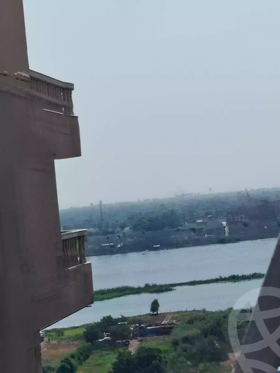 https://aqarmap.com.eg/ar/listing/6195288-for-sale-cairo-helwan-hadayek-helwan-nile-corniche-st