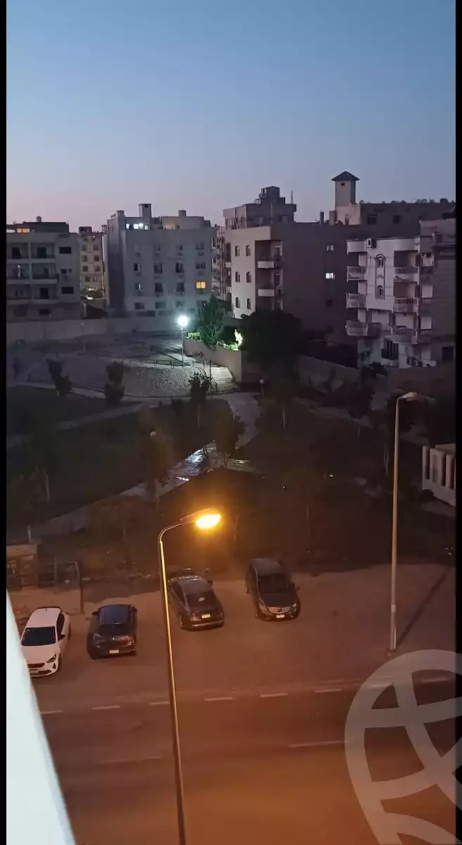 https://aqarmap.com.eg/ar/listing/6195602-for-rent-cairo-new-cairo-gharb-arabila-doctor-hani-maher-st