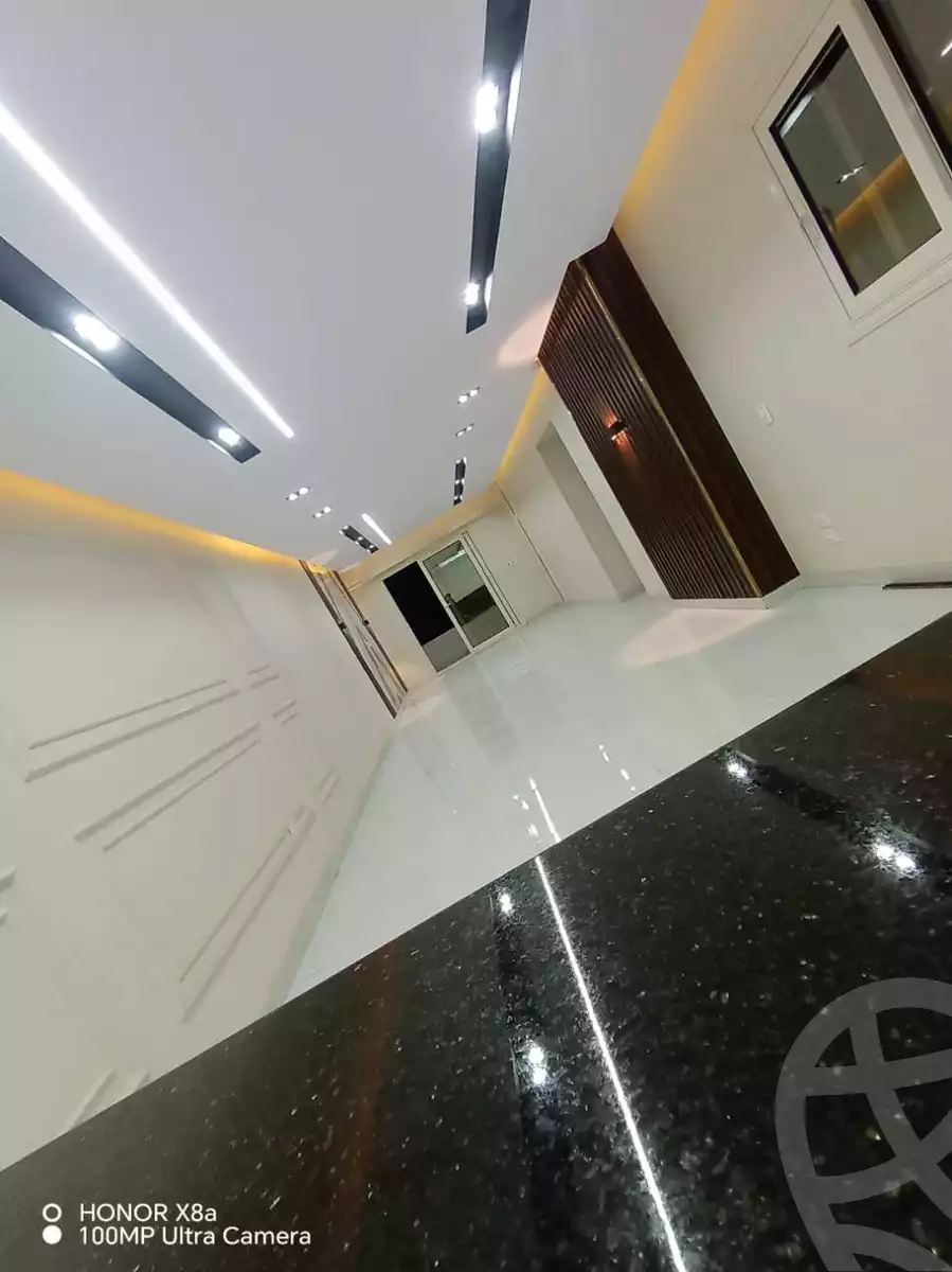 https://aqarmap.com.eg/ar/listing/6196423-for-sale-cairo-helwan-helwan-el-sharkeya-abd-el-rahman-pasha-st