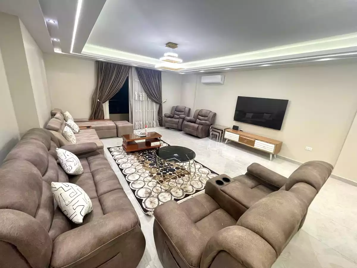 https://aqarmap.com.eg/ar/listing/6198090-for-rent-cairo-el-mohandesen-mohamed-kamal-omran-st