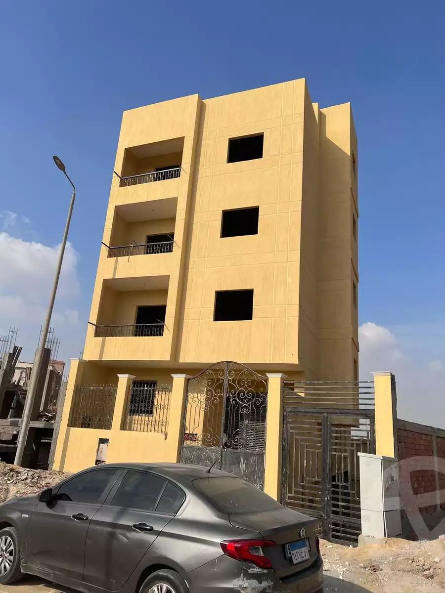 https://aqarmap.com.eg/ar/listing/6198115-for-sale-cairo-6th-of-october-hadaeq-october-mosalsal-4