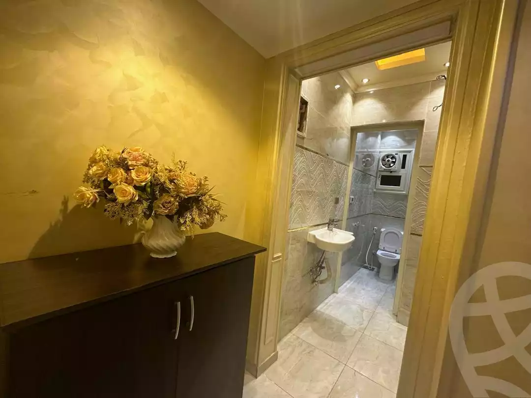 https://aqarmap.com.eg/en/listing/6198132-for-rent-cairo-dokki-mohey-el-din-abo-el-ezz